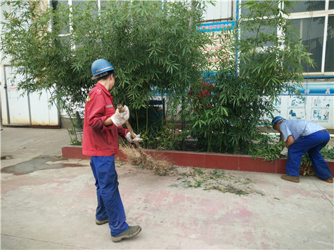 偉志鋼模板廠家大掃除開始了